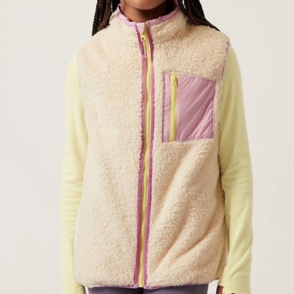 Athleta Reversible So Toasty Sherpa Vest Purple Cream Size Medium/large Women’s